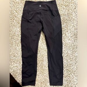 Lululemon 3/4 Cropped Align Leggings with Pockets